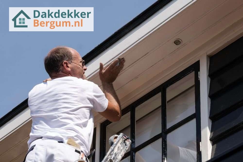 Dakgoot afwerken door onze dakdekker Dakgoot afwerken door onze dakdekker in Bergum