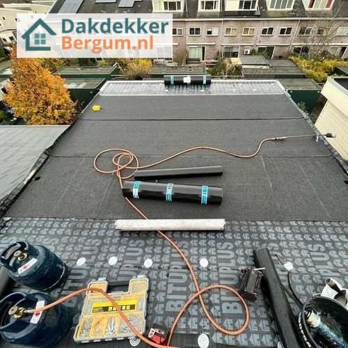 Plat dak opnieuw leggen Plat dak Bergum opnieuw leggen